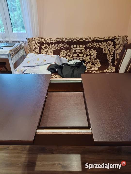 mam do sprzedania stół i 6krzesel w stanie sprzedam