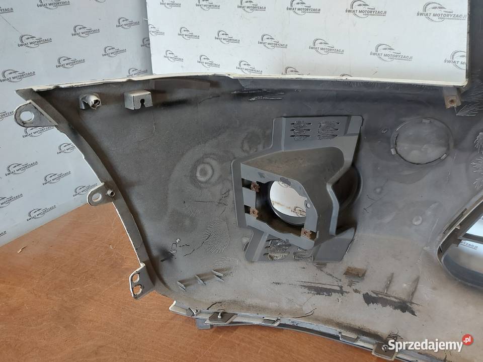 FORD TRANSIT CONNECT MK1 I zderzak przód osobowe Zderzaki