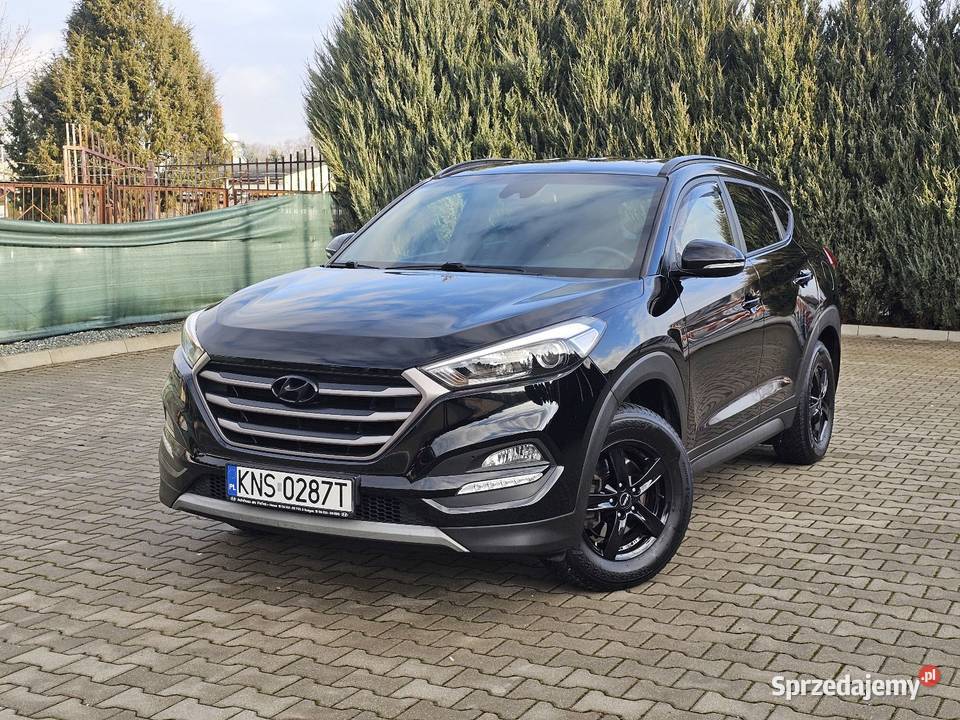 HYUNDAI TUCSON 16Benzyna 2018r Niski przebieg lubelskie Poniatowa