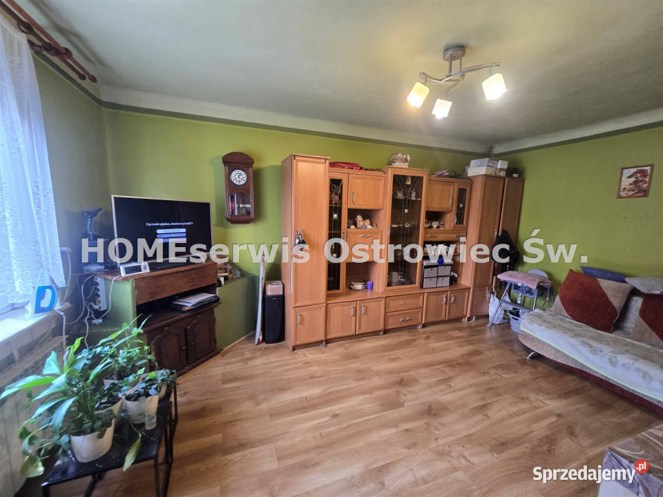 Dom wolnostojący do sprzedania Ostrowiec Liczba pokoi 2 sprzedam