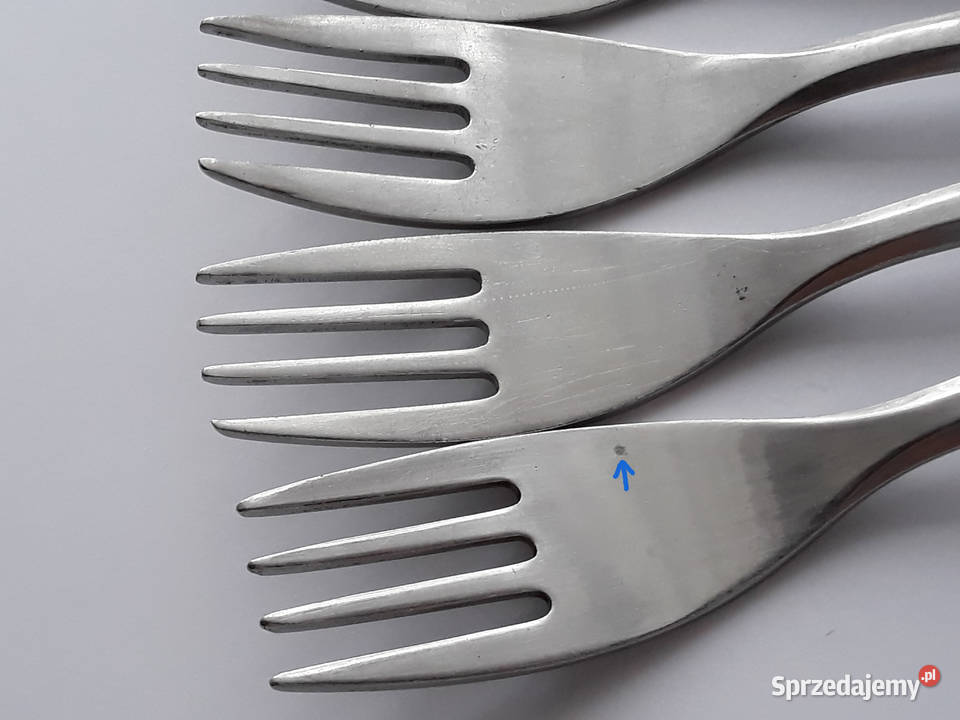 Widelce obiadowe KRATKA Polwid sztućce PRL sprzedam
