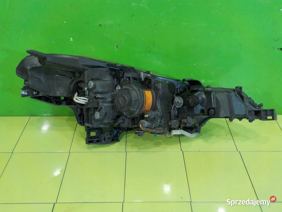 PEUGEOT 4007 11r 5D XENON lampa lewa przod Suków