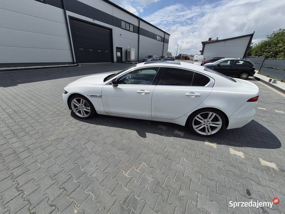 Syndyk sprzeda JAGUAR XE 20 Diesel MR20 E6 Warszawa