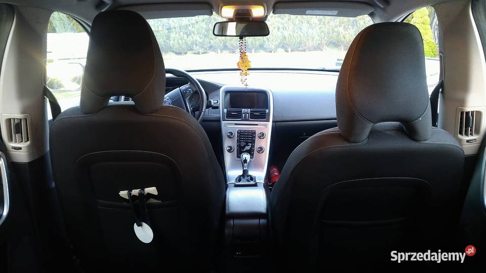Volvo XC60 2WD 150pk automatyczna Radom