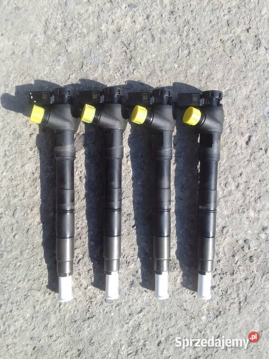 Wtryskiwacze VW16 TDI 04L130277AN Pstrągowa
