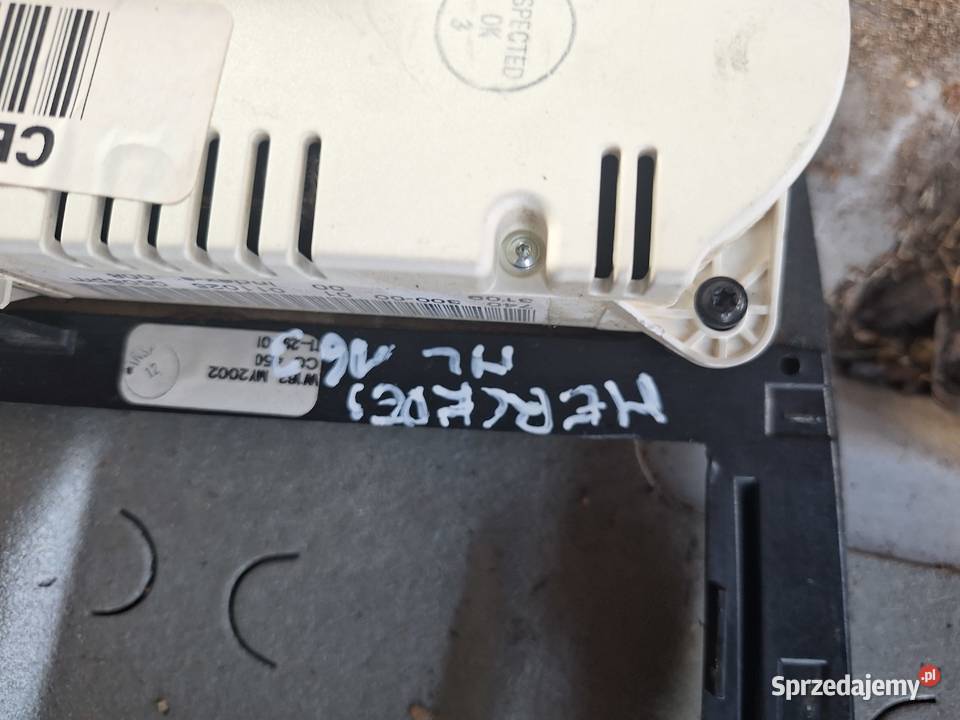 Panel Sterowania Nawiewu Ramka Mercedes ML W163 osobowe Wisznice