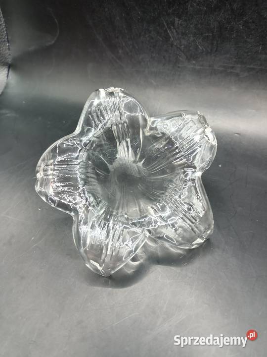 Szkło przycisk do papieru przezroczysta lilia Zamość