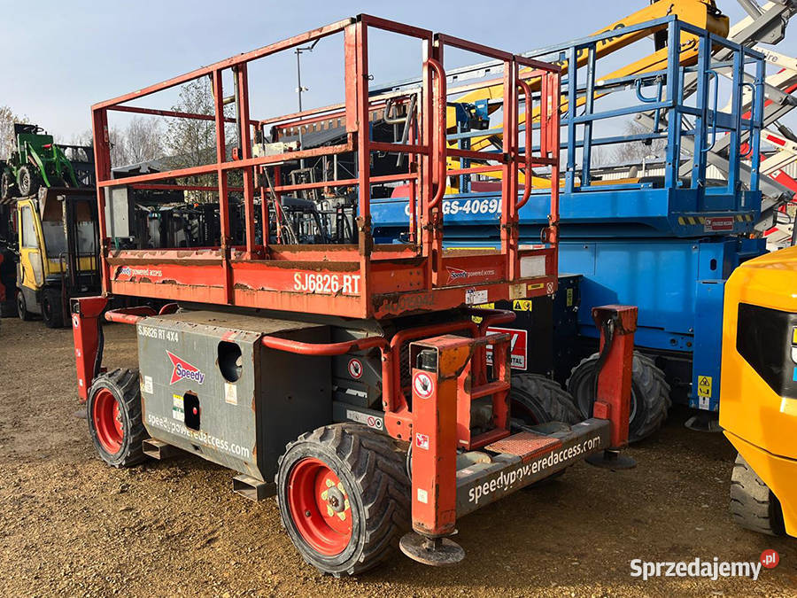 Podnośnik nożycowy zwyżka robocza terenowa Rok produkcji 2018 Kęty sprzedam