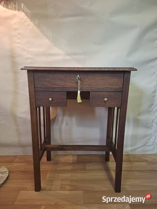 Stoliki kwietniki niciaki drewniane dębowe Konsole Mirsk