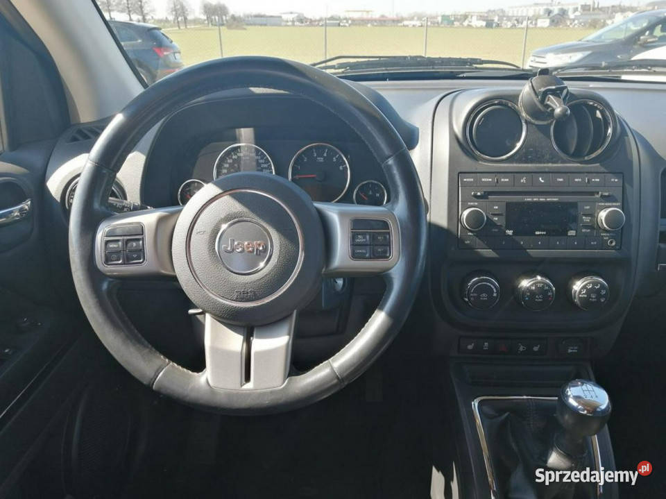 Jeep Compass 20 156 klima tempomat kamera immobilizer Strzegom sprzedam