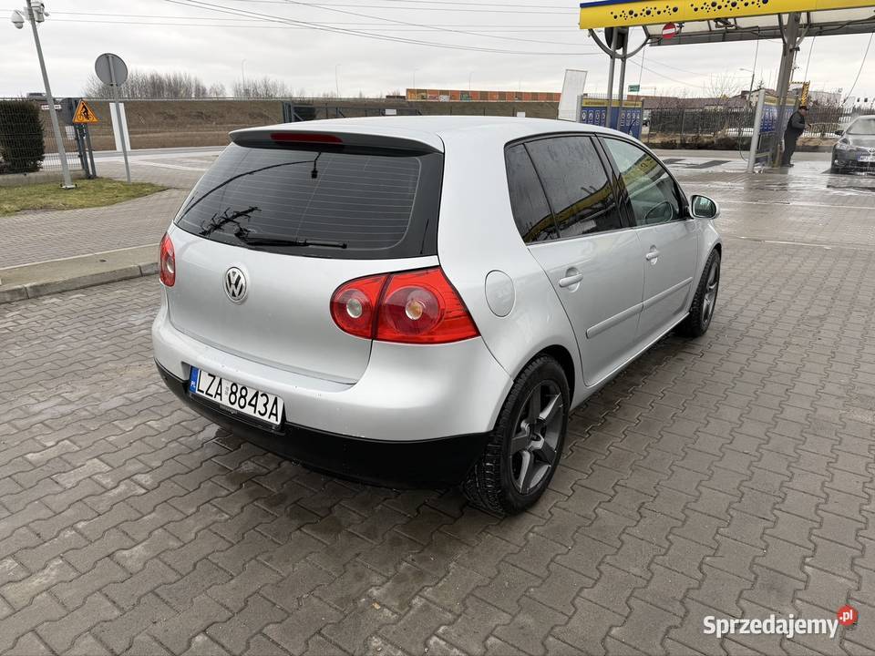 Volkswagen Golf V