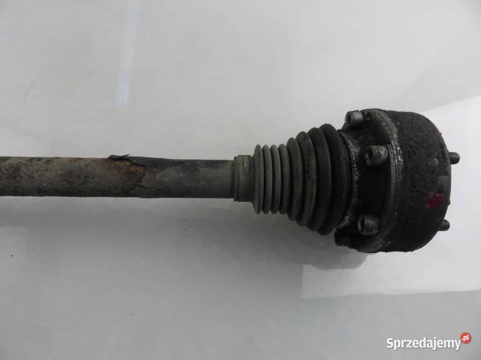 PÓŁOŚ LEWA TYLNA VW GOLF V 20 TDI 16V