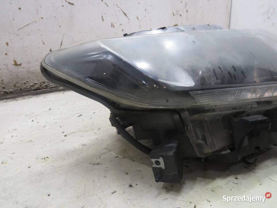 LAMPA PRAWY PRZEDNIA PRZÓD XTRAIL III T32 lubelskie