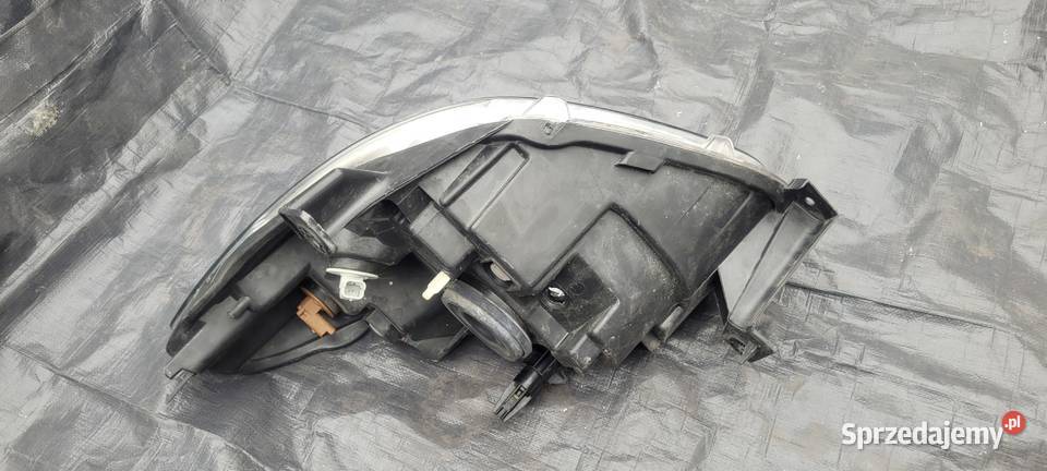 DACIA DOKKER LODGY LAMPA PRZOD PRAWA REFLEKTOR Ruda Śląska sprzedam