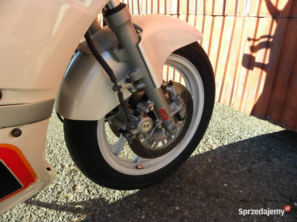 kawasaki GPZ 600Rpiękny klasyk sportowy Motocykle, skutery, quady Wrocław