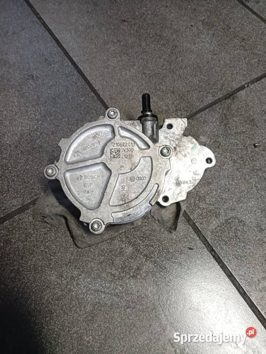 Pompa Vacum 20 TDI 05L145100B Suchedniów