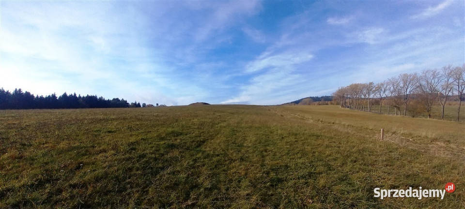 Widokowa działka utwardzona