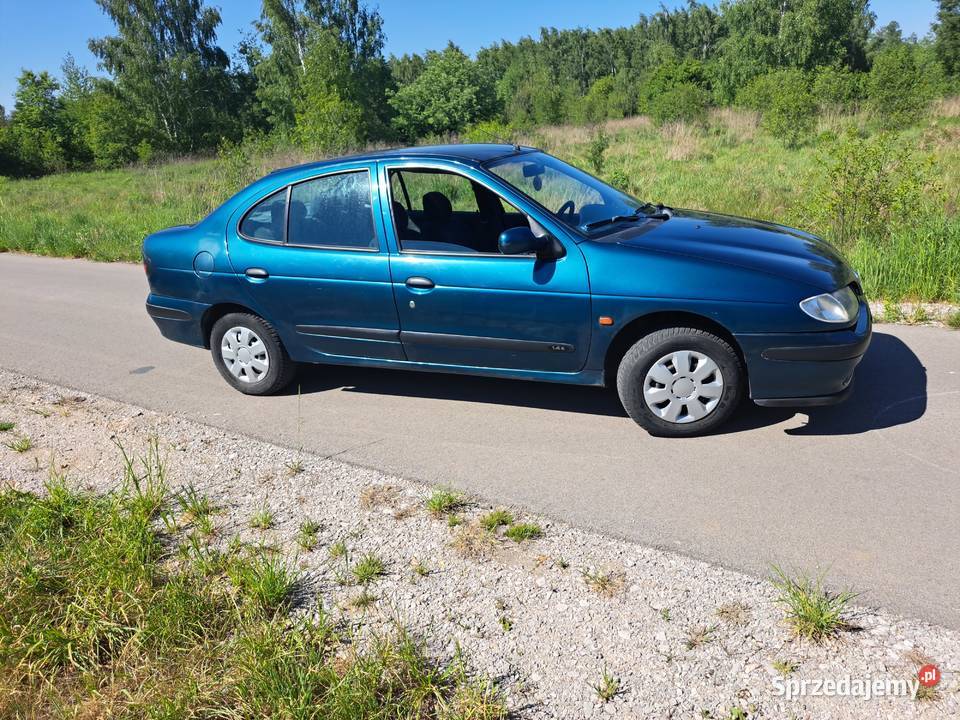 Sprzedam Renault megane 14 benzyna 1999r mazowieckie Żyrardów