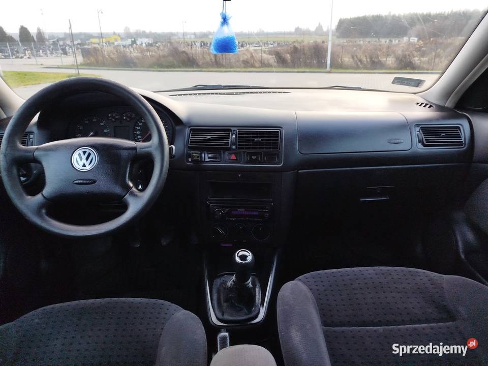 VW golf IV 16 SR Benzyna Gaz sekwencja 2000 5 sprzedam