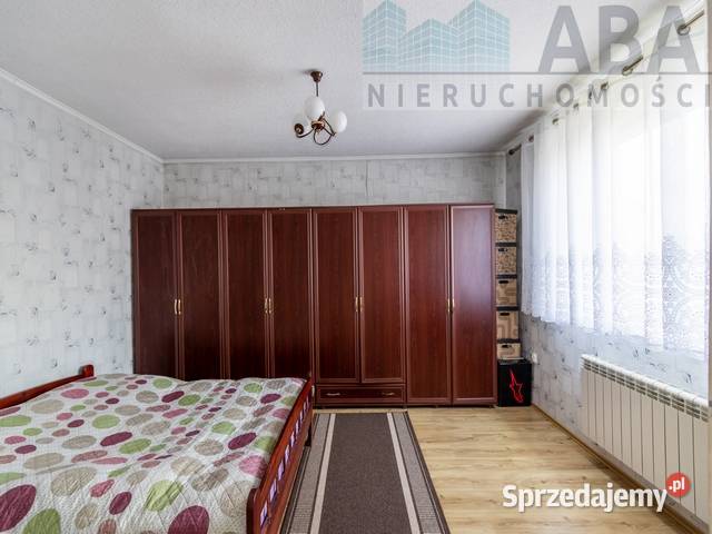 Duże gospodarstwo rolne gm Uniejów Skotniki