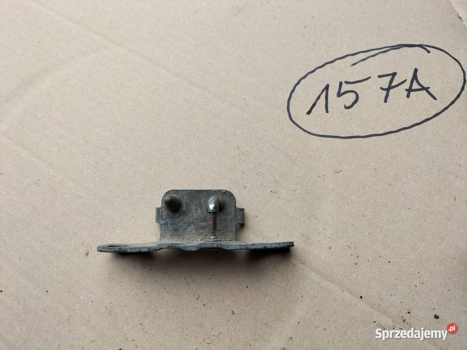 AUDI 80 B4 80B4 4A9827517B RYGIEL ZAMKA Kamień-Kolonia