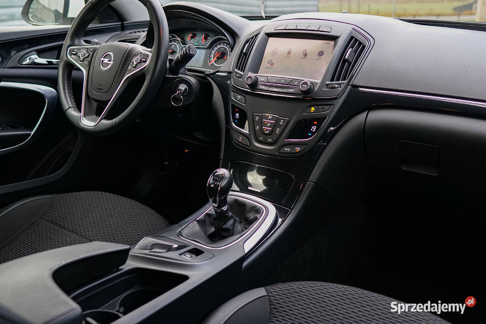 Opel Insignia 20CDTI 140 Cosmo Bezwypadek garażowany Warszawa sprzedam