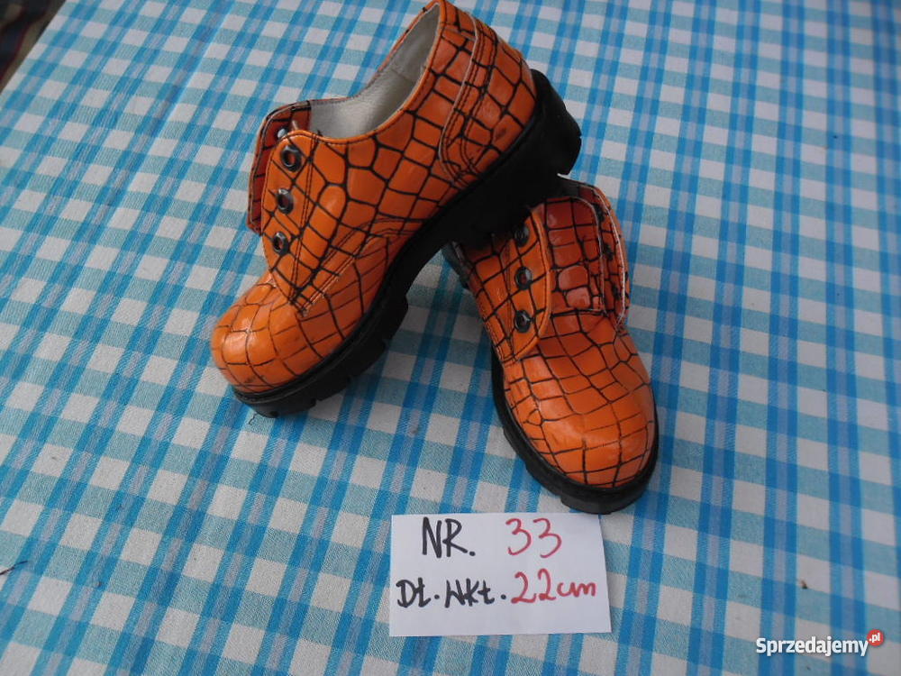 odlotowo czadowe buty świetlówki 33