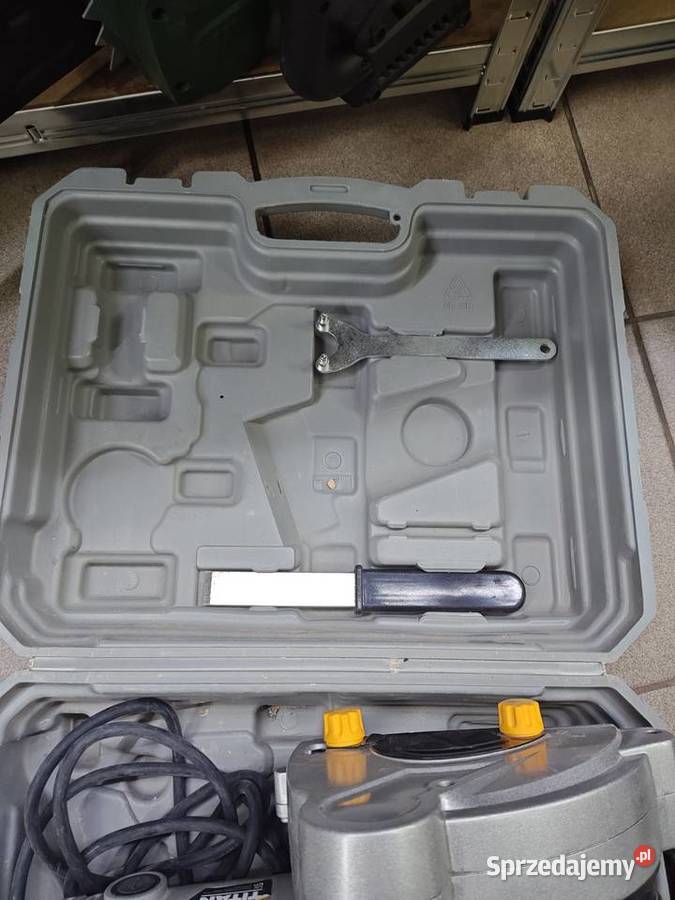 Bruzdownica titan 1700w ttb293wch