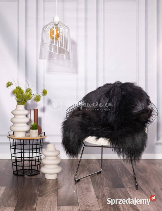 Skóra owcza Island czarna naturalna Rozmiar L Szaflary sprzedam