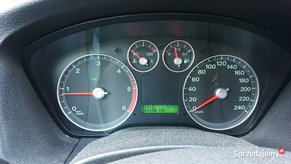 Sprzedam Ford Focus Kombi Mk2 16TDCI światła przeciwmgielne Międzybrodzie Bialskie