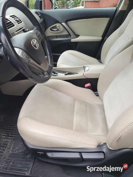 Toyota Avensis T27 22 diesel automat 2014 2231cm3 Morąg