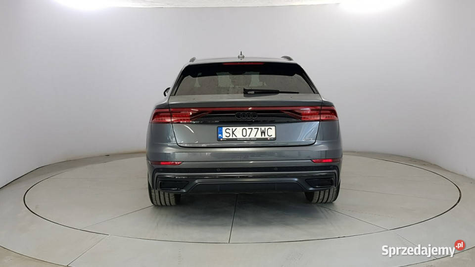 Audi Q8 55 TFSI mHEV Quattro Tiptronic z światła LED Warszawa