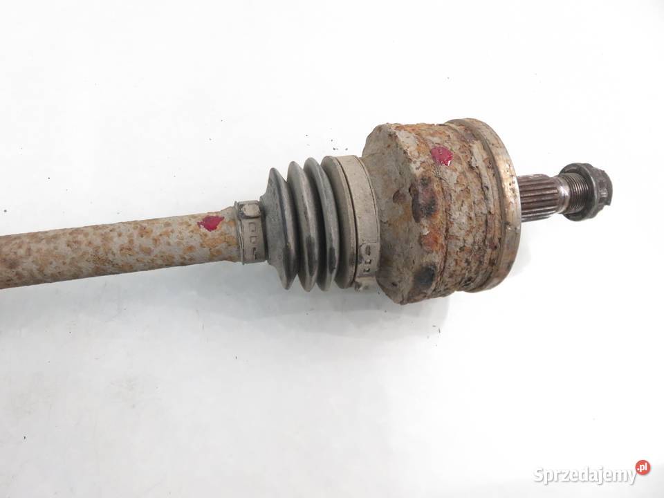 PÓŁOŚ LEWA TYLNA MERCEDES KLASA C W203 C 200 CDI sprzedam