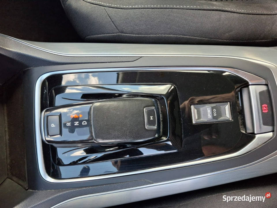 Peugeot 308 SW Automat 15dci 111tyskm III 2013 isofix