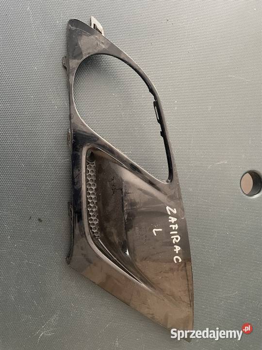 Opel Zafira C kratka zderzaka lewa Kozubszczyzna