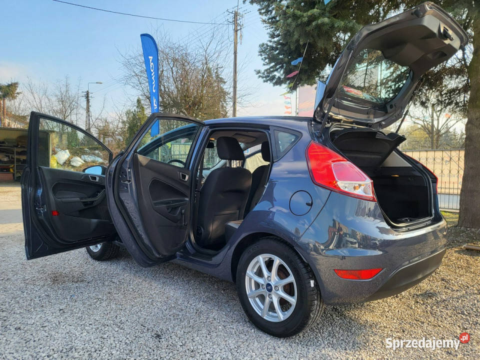 Ford Fiesta 12 82 Ładna Mały Przebieg 88 Serwis Pabianice