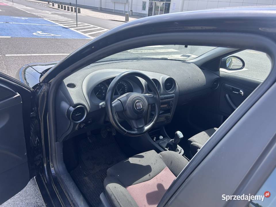 Seat Ibiza 3 2006r 14 Klima Nowy Przegląd Wałbrzych sprzedam