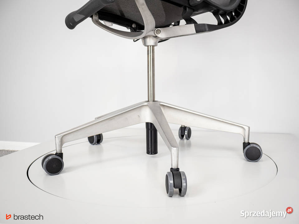 Fotel biurowy Herman Miller Setu