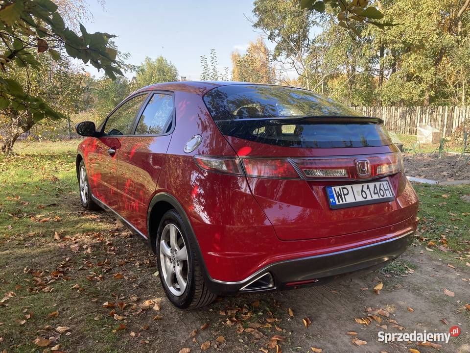 Honda Civic VIII 2010r 14 100 1339cm3 Marki