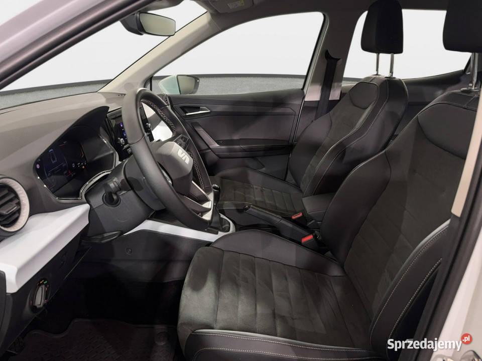 Seat Arona VAT 23 Style 10TSI 95 M5 20242025 r możliwa zamiana Myślenice sprzedam