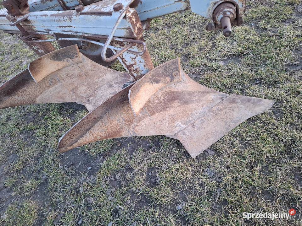 Pług 2 skibowy UniaGrudziądz Pługi