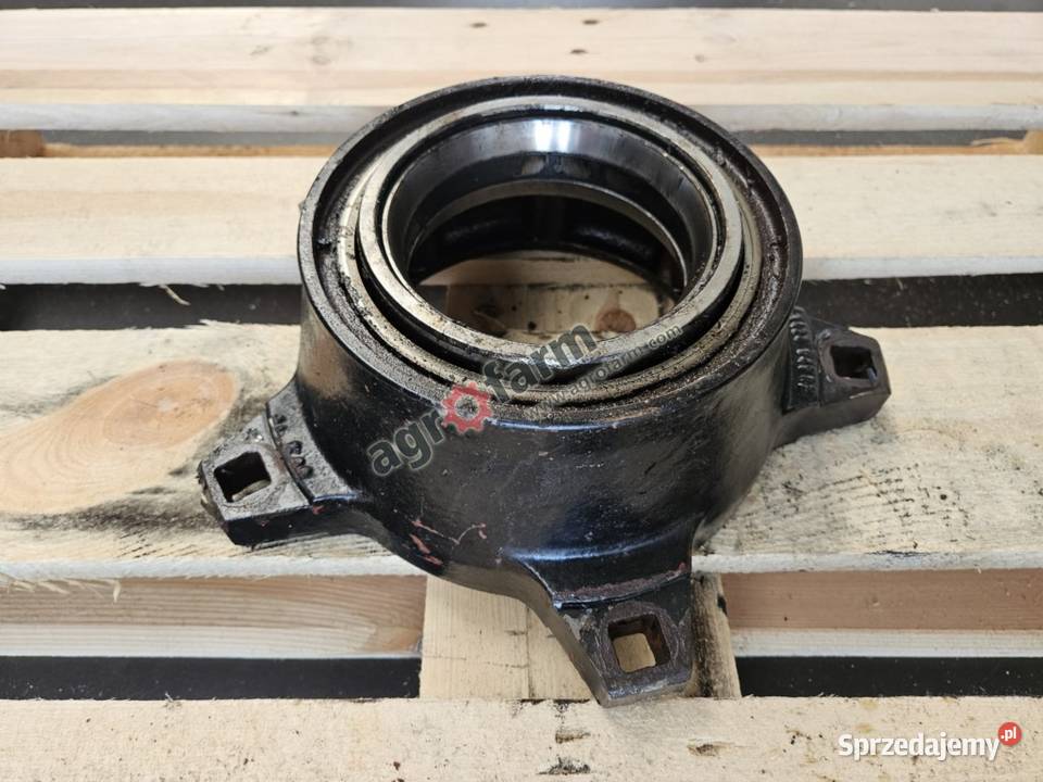 Piasta koła FWD Massey Ferguson 3225 3220 dolnośląskie Byków