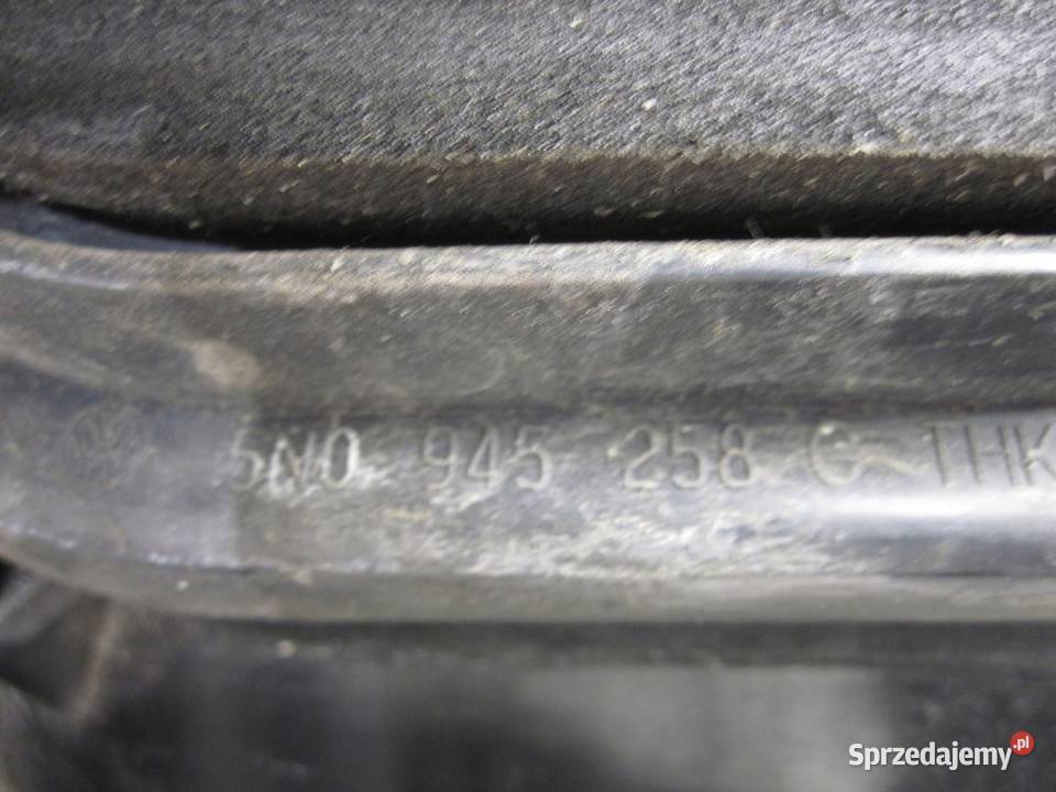 VOLKSWAGEN TIGUAN I 10r lampa prawa tył Kielce sprzedam