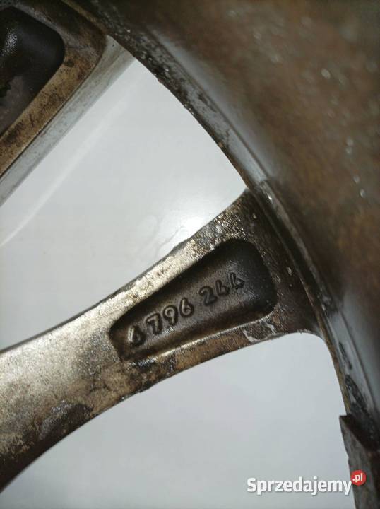 FELGA ALUMINIOWA R17 5X120 ET37 OC74 75 JX17 Średnica 17"