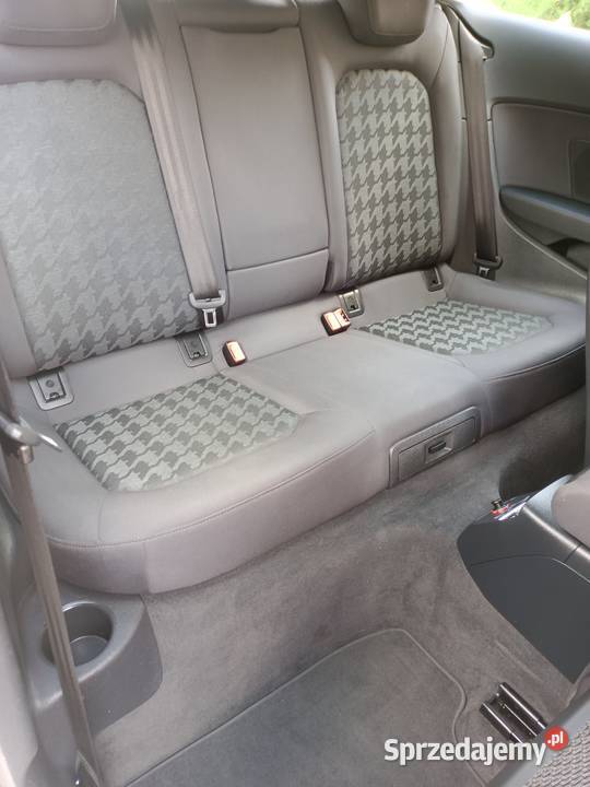 A3 8v benzyna 14 super stan Głowno