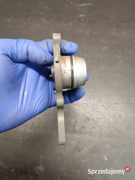 Pompa wody gniazdo obudowa łożysko części Suzuki