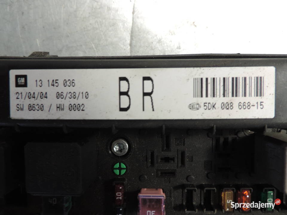 OPEL ASTRA H 16 SKRZYNKA MODUŁ BEZPIECZNIKÓW