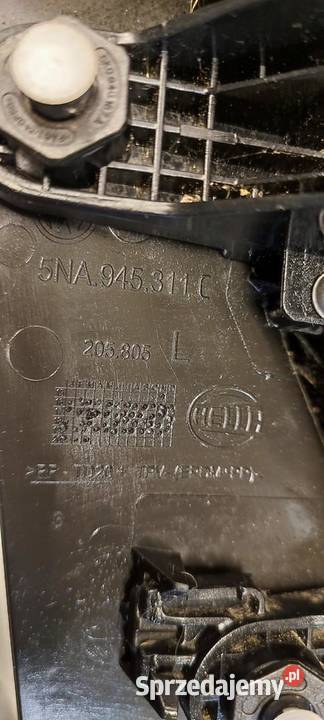 VW TIGUAN II LAMPA LEWY TYŁ 5NA945095D