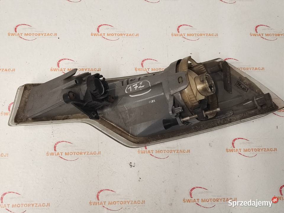 CITROEN C5 II X7 09r halogen prawy przód Kielce