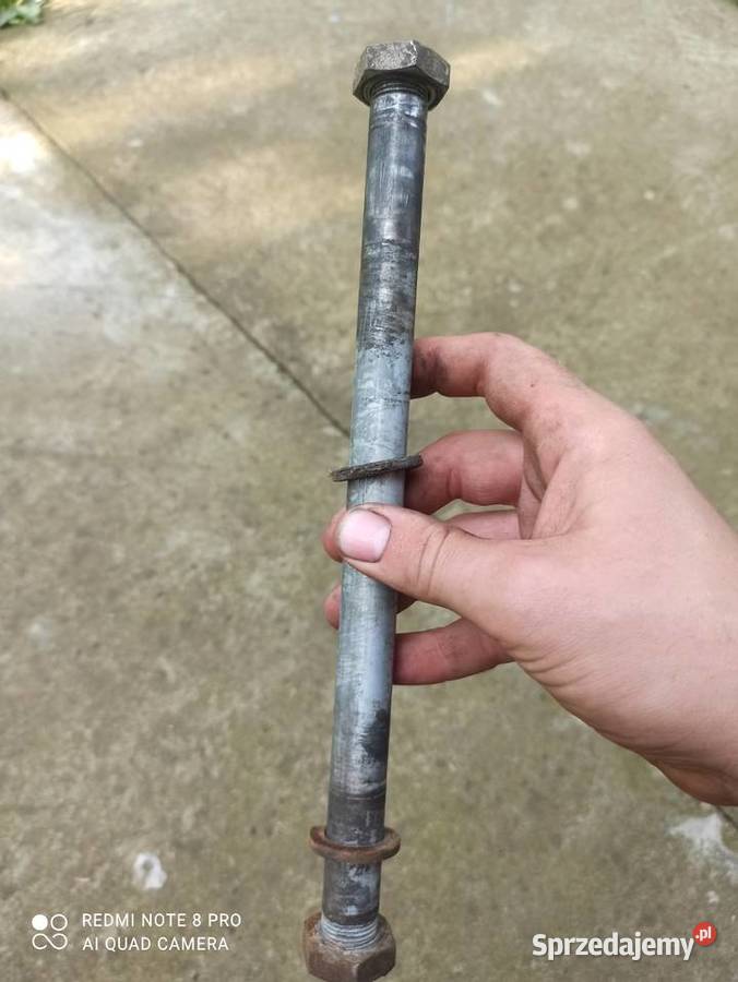 WSK 125 tylna oś wahacza Błaszki